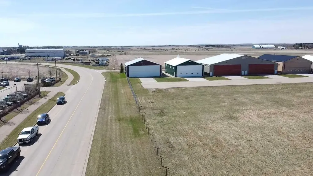 6001 40 Avenue Wetaskiwin AB T9A3S1