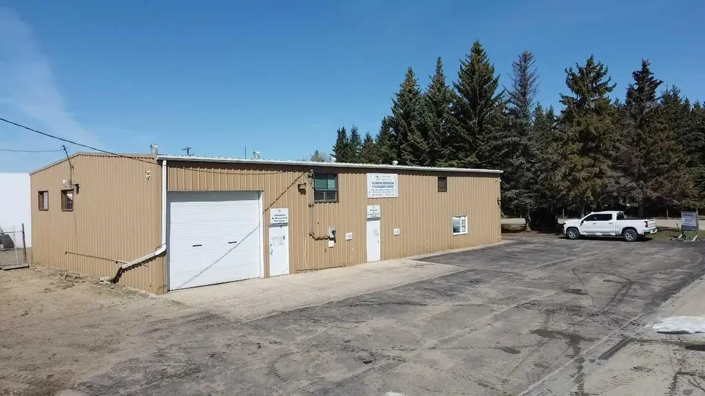 6001 40 Avenue Wetaskiwin AB T9A3S1
