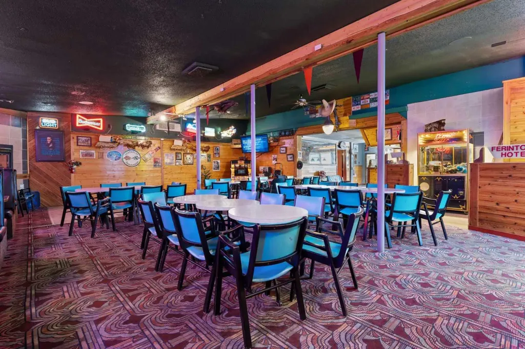 230 Main Street Ferintosh AB T0B 1M0