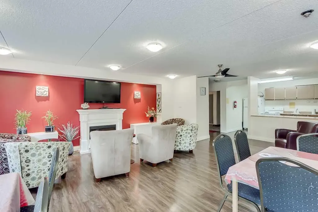 5204 Dalton Drive NW Calgary AB T3A 3H1