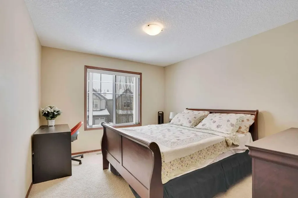 160 Tremblant Way SW Calgary AB T3H 0B8