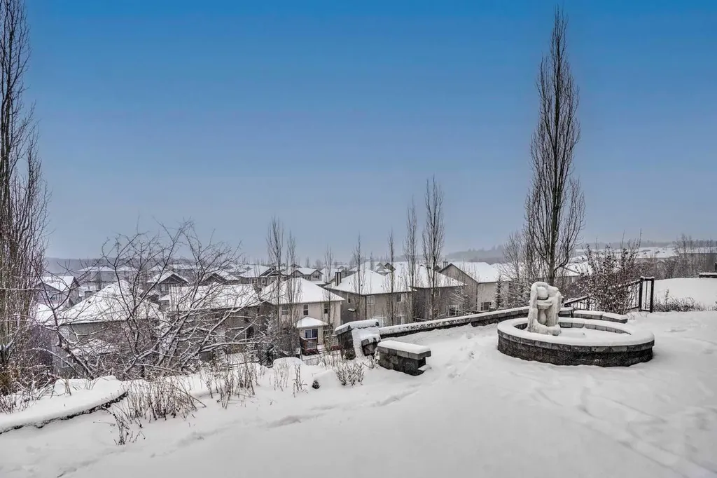 160 Tremblant Way SW Calgary AB T3H 0B8