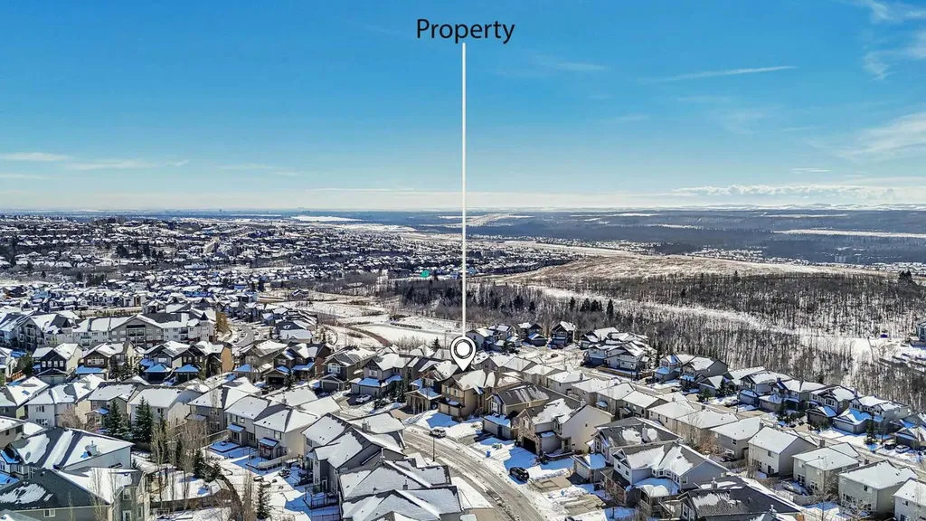 160 Tremblant Way SW Calgary AB T3H 0B8