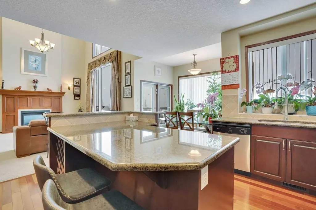 160 Tremblant Way SW Calgary AB T3H 0B8