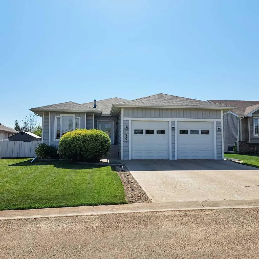 6701 41 Avenue Stettler AB T4K 1L1