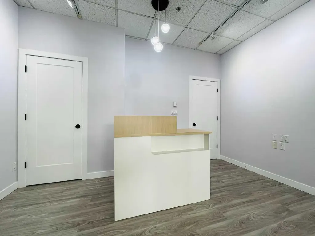 1623 Centre Street NW Calgary AB T2E 8S7