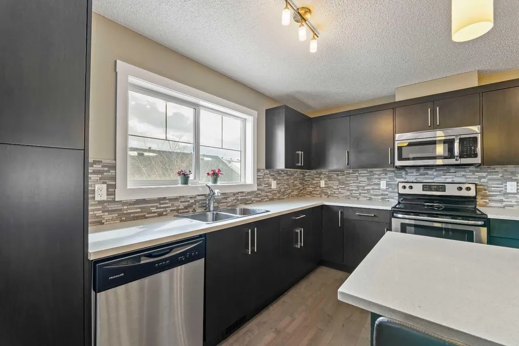 115 Baysprings Terrace SW Airdrie AB T4B 4A8
