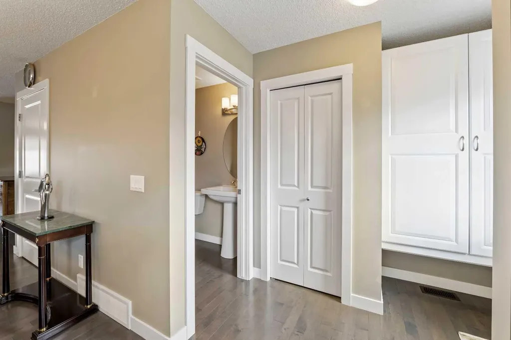 115 Baysprings Terrace SW Airdrie AB T4B 4A8