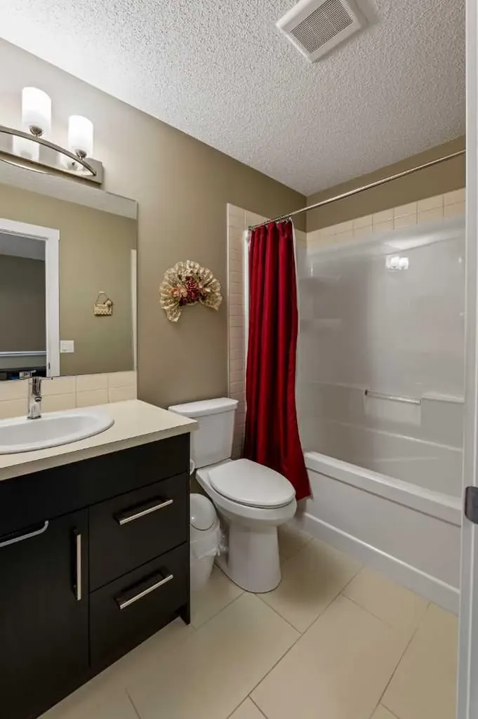 115 Baysprings Terrace SW Airdrie AB T4B 4A8