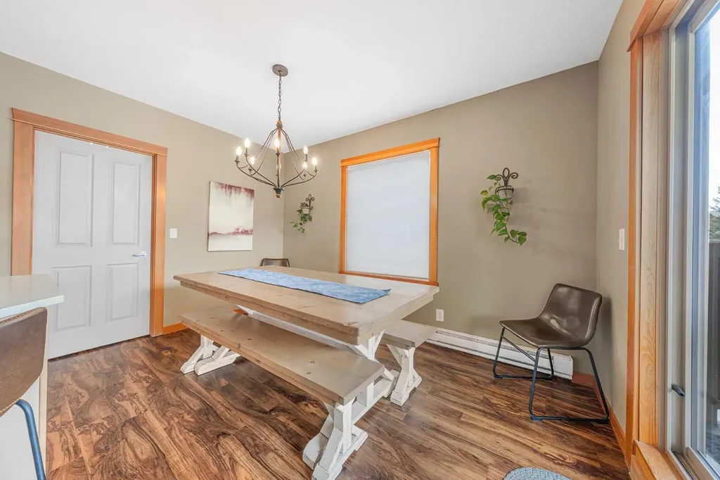 1120 Railway Avenue Canmore AB T1W 1P4