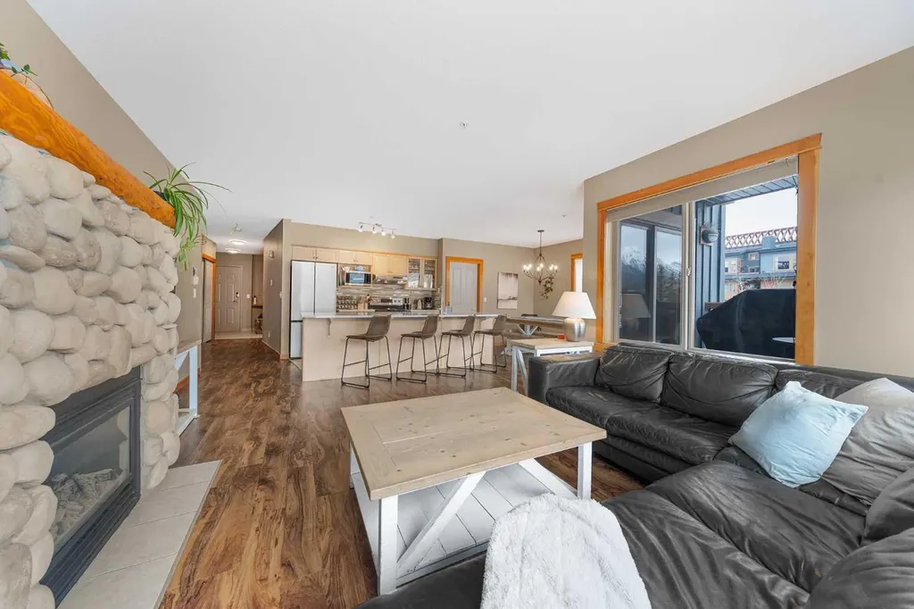1120 Railway Avenue Canmore AB T1W 1P4