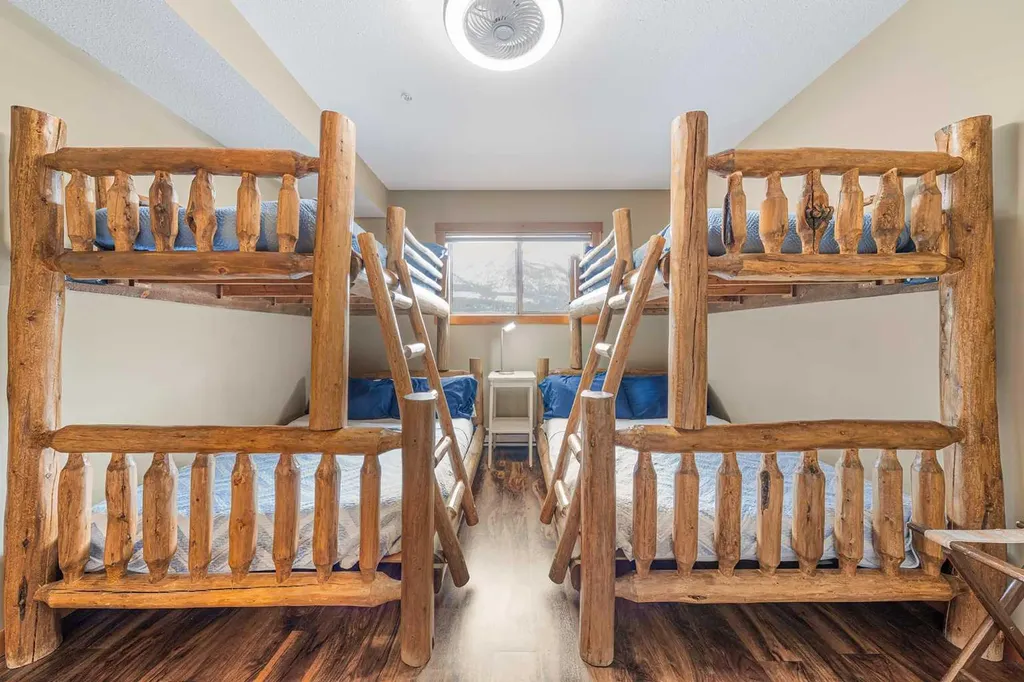 1120 Railway Avenue Canmore AB T1W 1P4