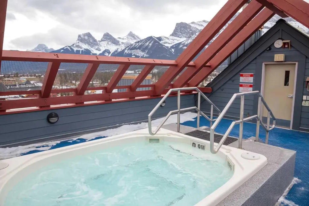 1120 Railway Avenue Canmore AB T1W 1P4