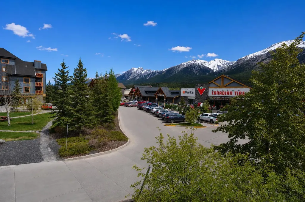 1120 Railway Avenue Canmore AB T1W 1P4