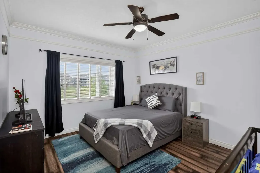 207 Strathmore Lakes Bend Strathmore AB T1P1Y9