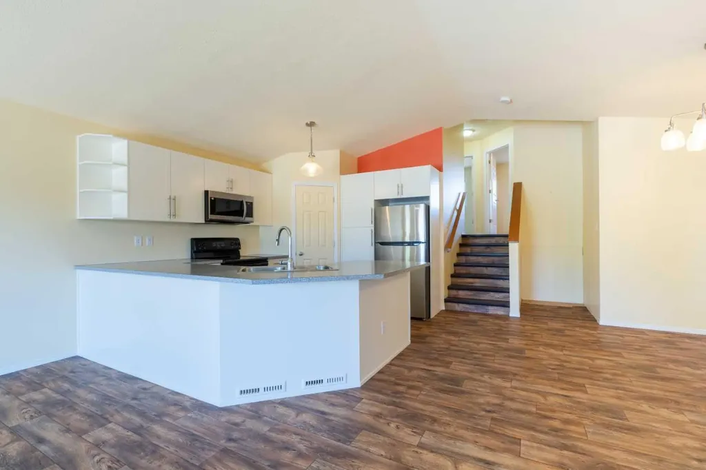 70 Peigan Court W Lethbridge AB T1K 7N8