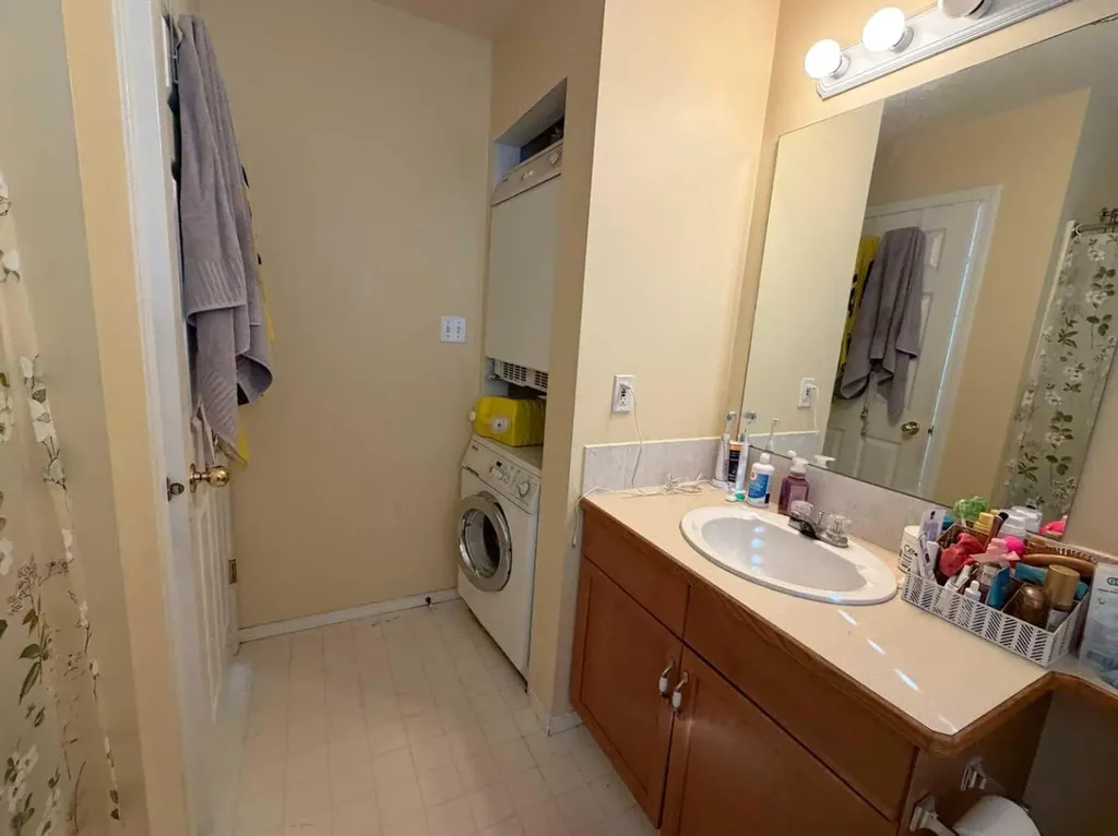 70 Peigan Court W Lethbridge AB T1K 7N8