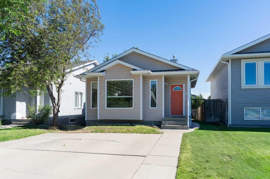 70 Peigan Court W Lethbridge AB T1K 7N8