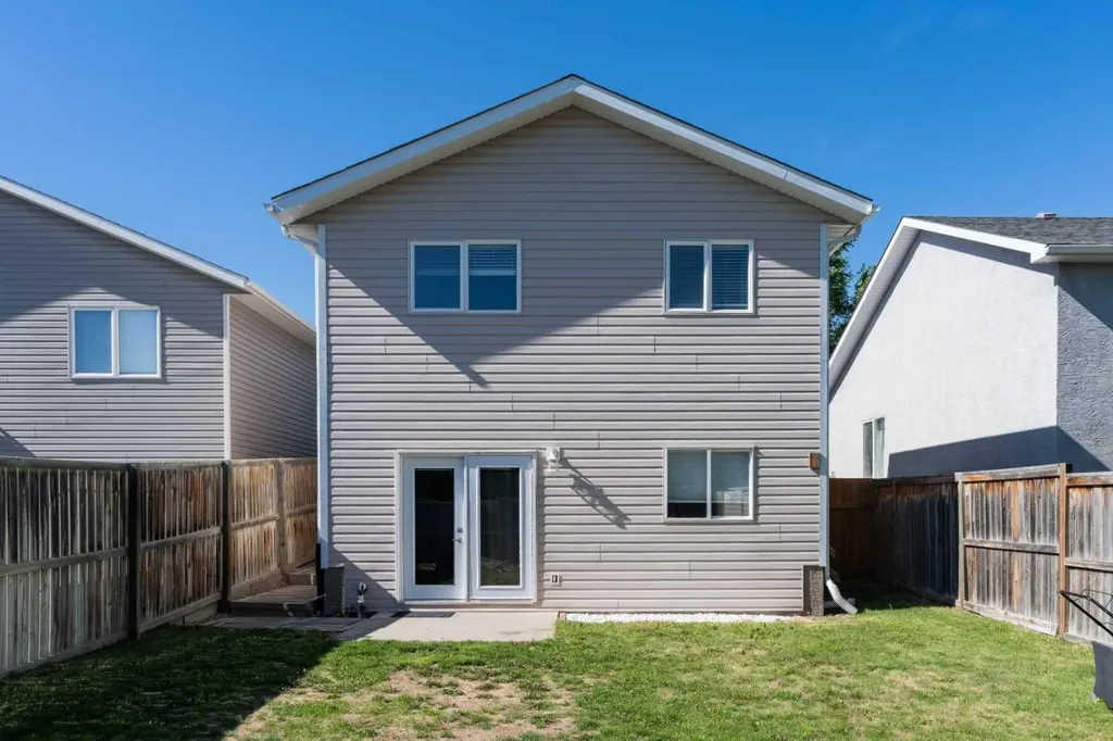 70 Peigan Court W Lethbridge AB T1K 7N8