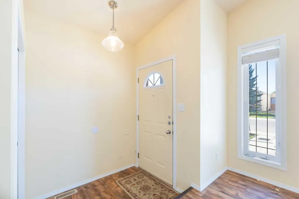 70 Peigan Court W Lethbridge AB T1K 7N8