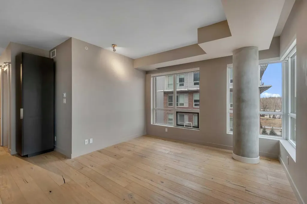 63 Inglewood Park SE Calgary AB T2G 1B7