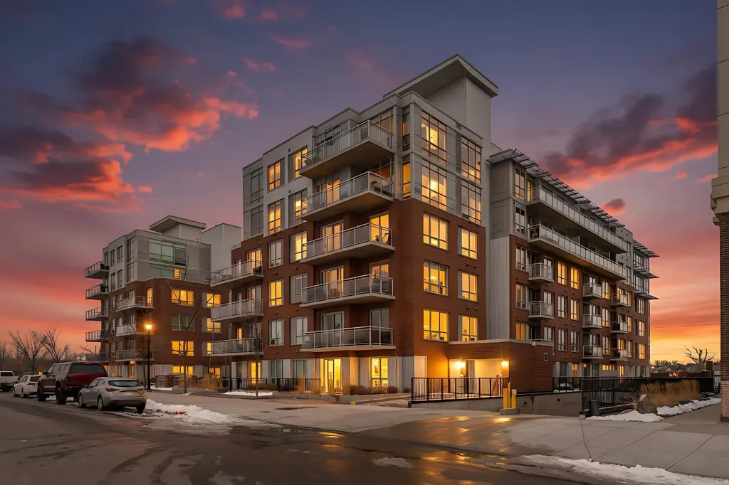 63 Inglewood Park SE Calgary AB T2G 1B7