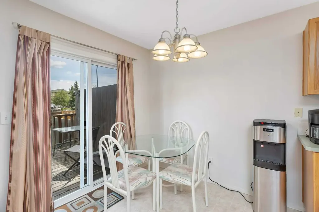 116 Arthur Close Red Deer AB T4R 3M5
