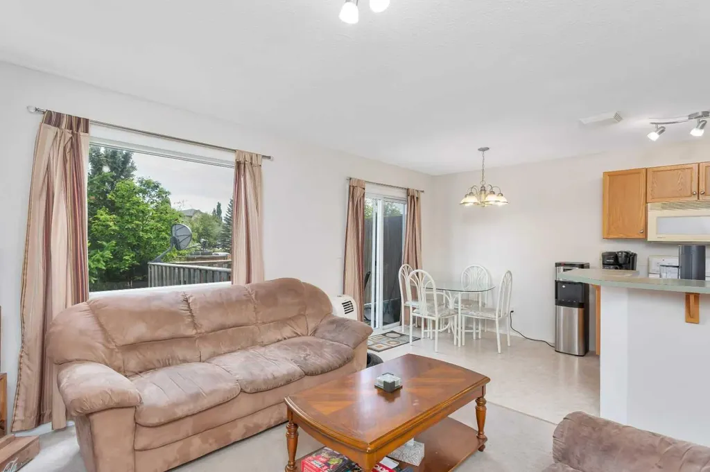 116 Arthur Close Red Deer AB T4R 3M5