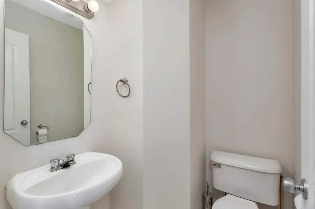 116 Arthur Close Red Deer AB T4R 3M5