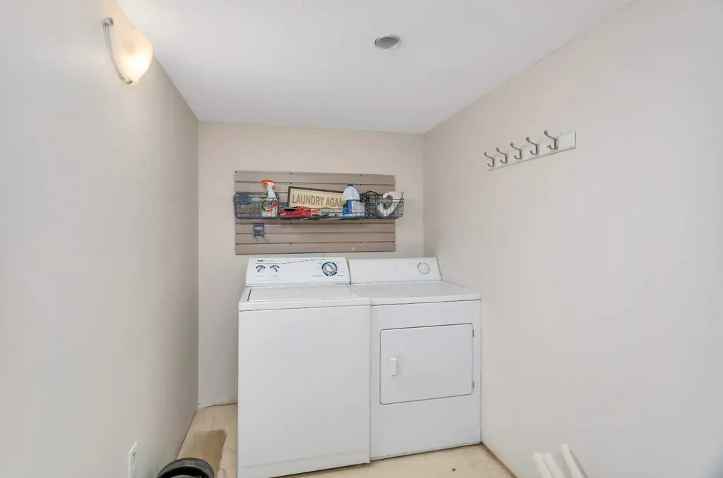 116 Arthur Close Red Deer AB T4R 3M5