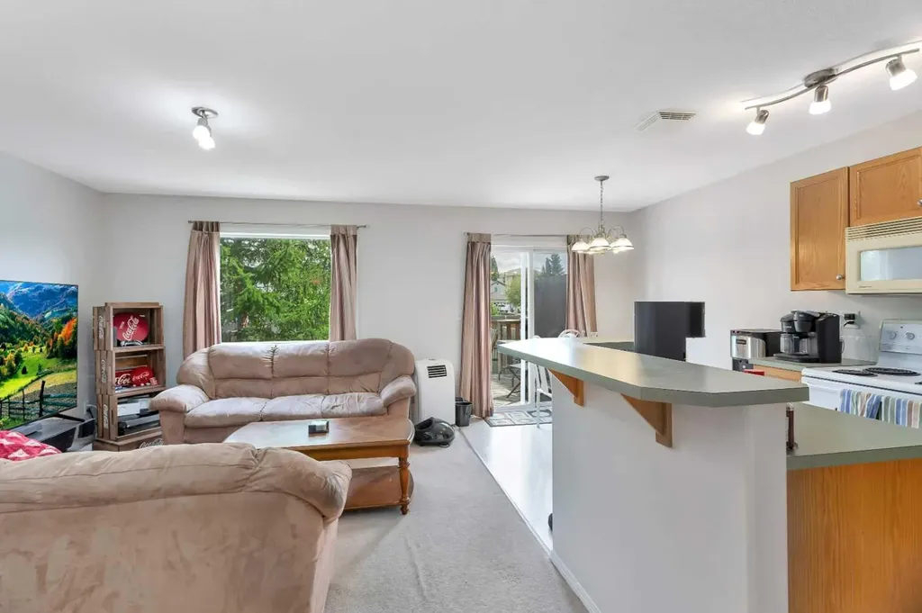 116 Arthur Close Red Deer AB T4R 3M5