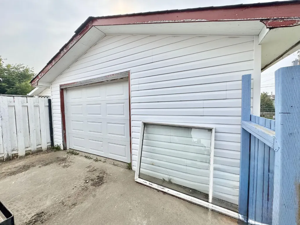 27 Centenial Crescent Swan Hills AB T0G2C0