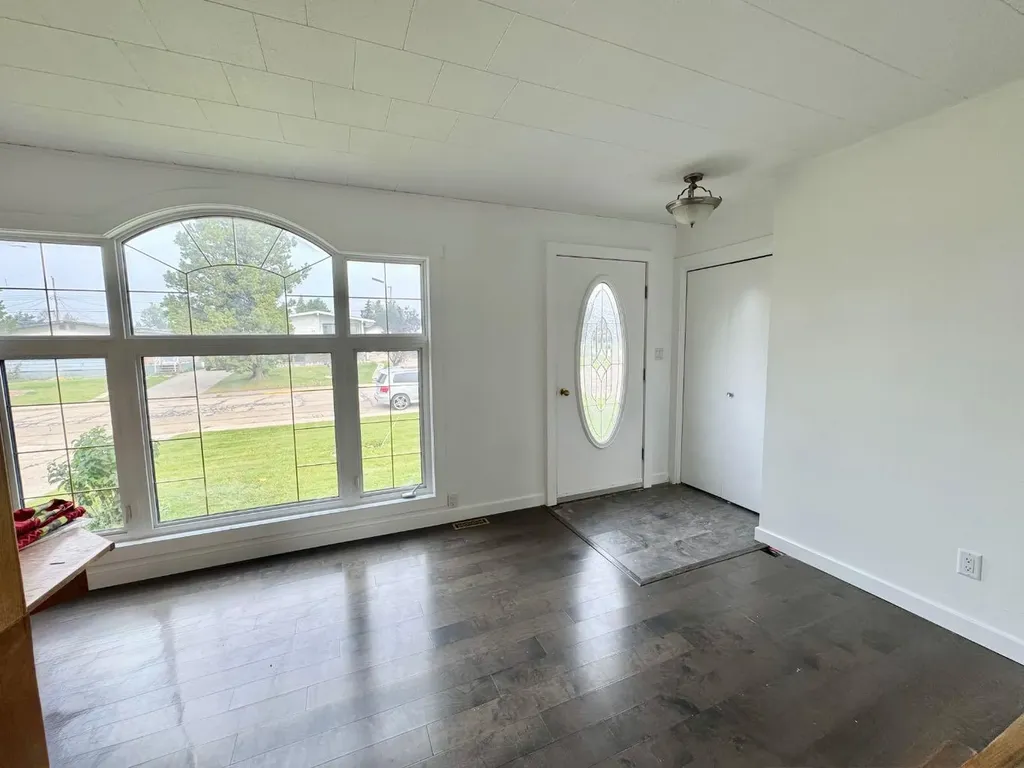27 Centenial Crescent Swan Hills AB T0G2C0