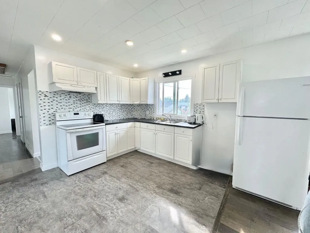 27 Centenial Crescent Swan Hills AB T0G2C0