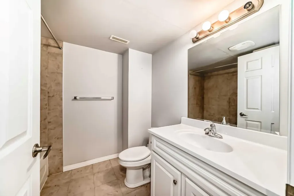 1011 17a Street NE Calgary AB T2E 4V2