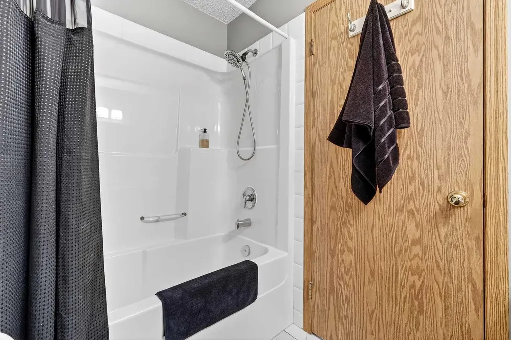 245 Millview Green SW Calgary AB T2Y3W1