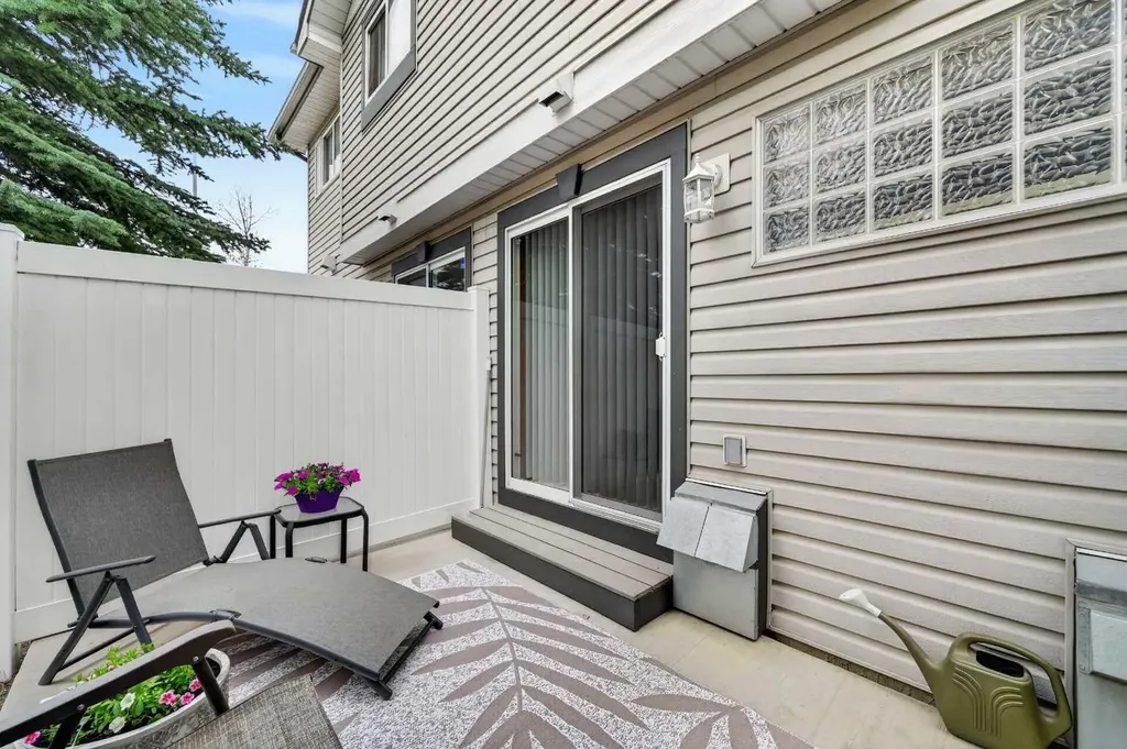 245 Millview Green SW Calgary AB T2Y3W1
