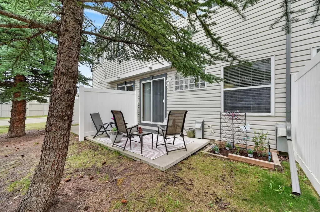 245 Millview Green SW Calgary AB T2Y3W1