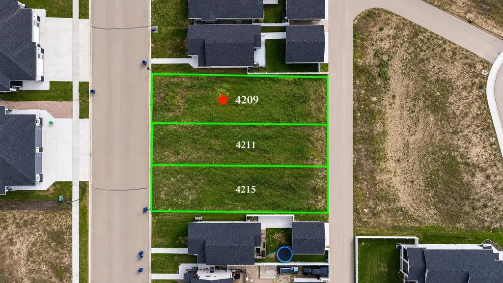 4209 63 Avenue Innisfail AB T4G 0P1