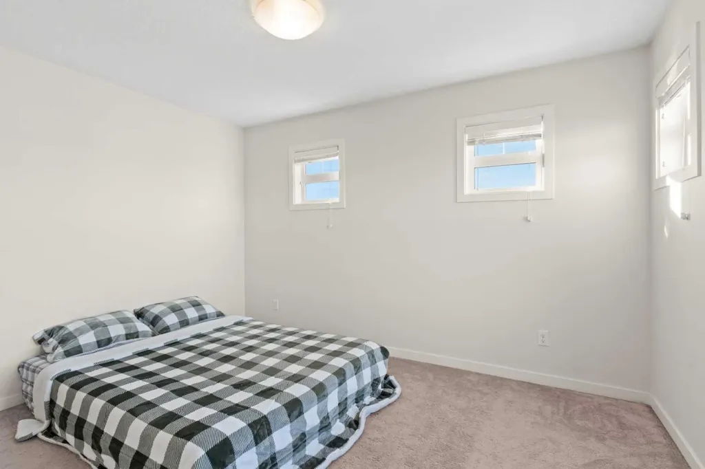115 Sagewood Drive SW Airdrie AB T4B4V5