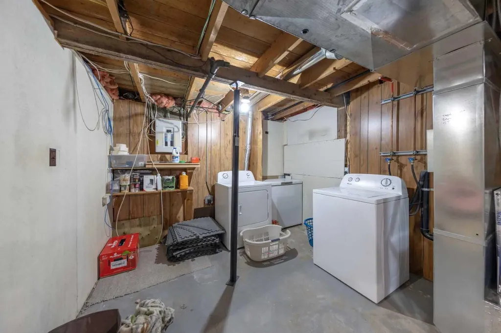 5014 55 Street Lloydminster AB T9V0S7