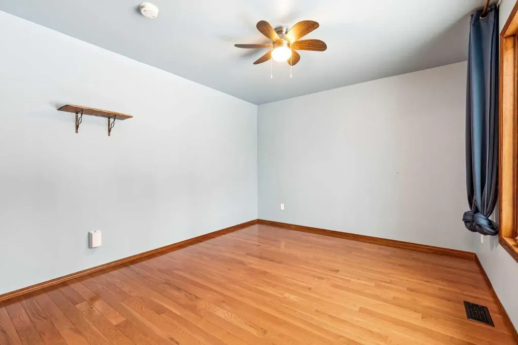 27 Elk Valley Place Bragg Creek AB T0L0K0