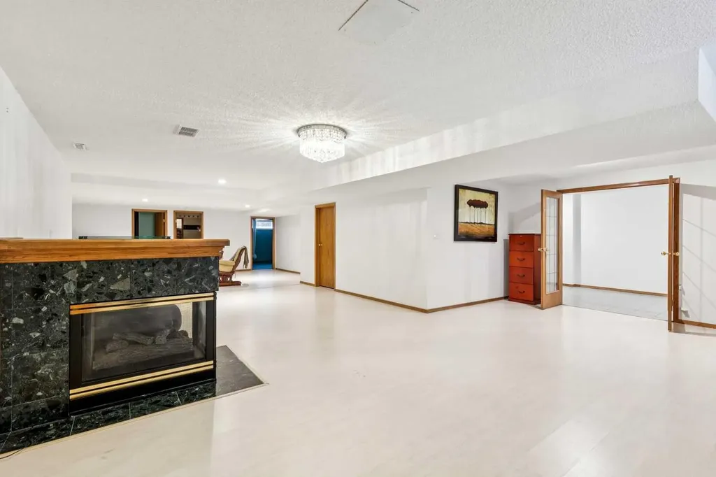 27 Elk Valley Place Bragg Creek AB T0L0K0