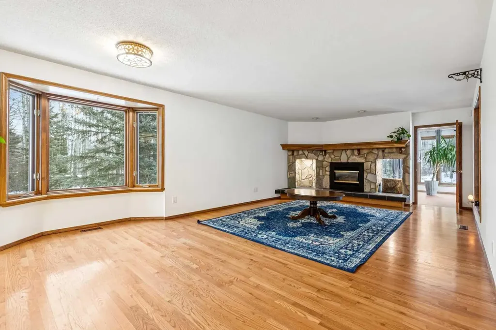 27 Elk Valley Place Bragg Creek AB T0L0K0