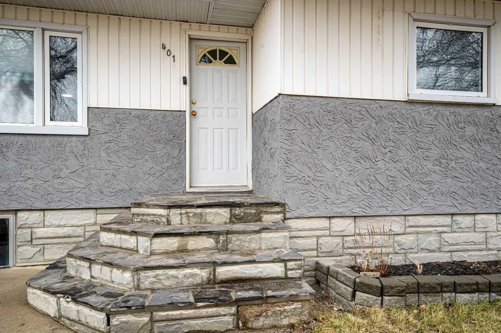 401 Broadway Avenue E Redcliff AB T0J2P0