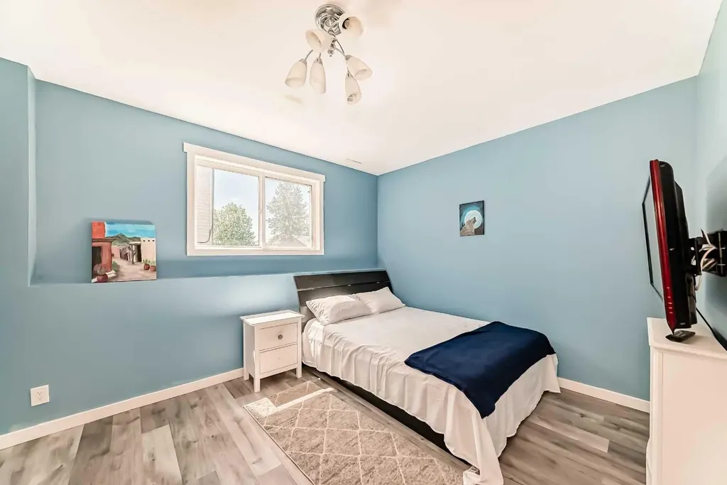 18 Wyndham Park View Carseland AB T0J 0M0