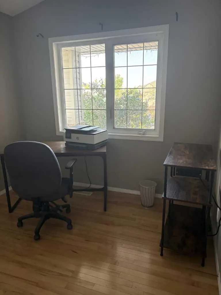 18 Wyndham Park View Carseland AB T0J 0M0