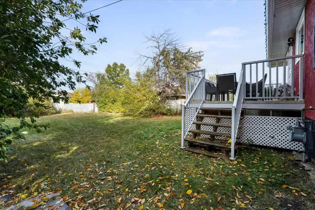 11124 110a Avenue Edmonton AB T5H 1K1