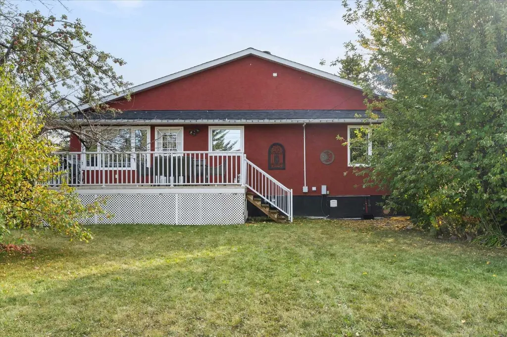 11124 110a Avenue Edmonton AB T5H 1K1