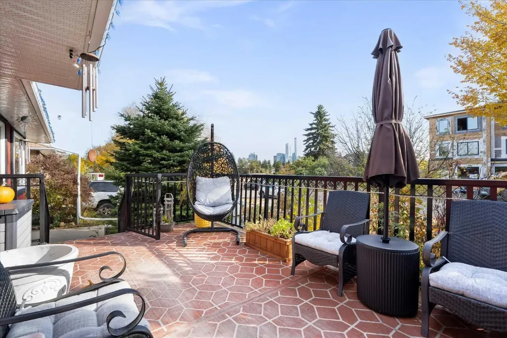 11124 110a Avenue Edmonton AB T5H 1K1